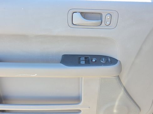 Used 2011 Honda Element LX image 23