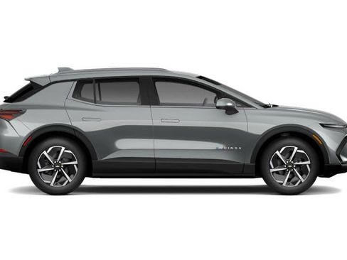 New 2026 Chevrolet Equinox EV LT FWD image 29