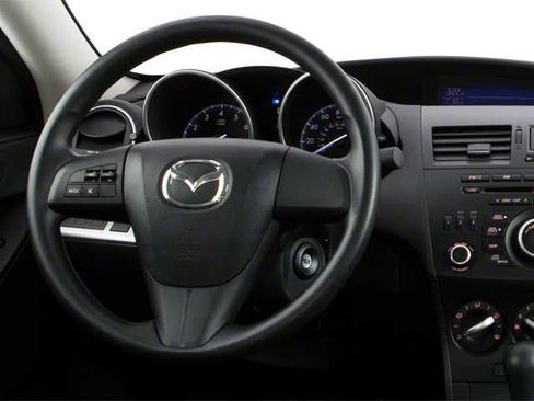 Used 2012 MAZDA MAZDA3 i Touring FWD image 4