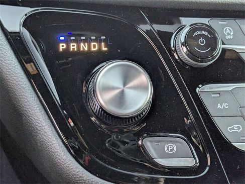 New 2026 Chrysler Pacifica Select image 23