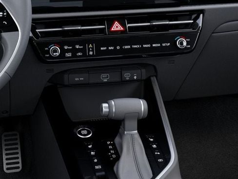 New 2026 Kia Niro SX Touring FWD image 24