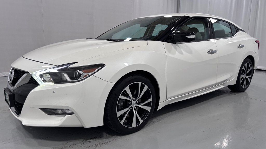 Used 2018 Nissan Maxima 3.5 SV FWD image 1