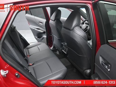 Used 2023 Toyota Venza XLE AWD/4WD image 31
