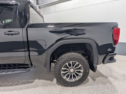 Used 2022 GMC Sierra 1500 AT4 AWD/4WD image 8