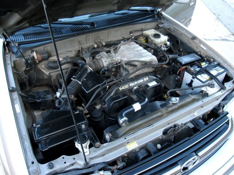 Used 2002 Toyota 4Runner SR5 RWD image 33