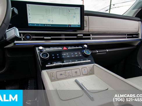 Used 2024 Hyundai Santa Fe Calligraphy image 34
