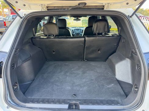 Used 2018 Chevrolet Equinox LT image 13