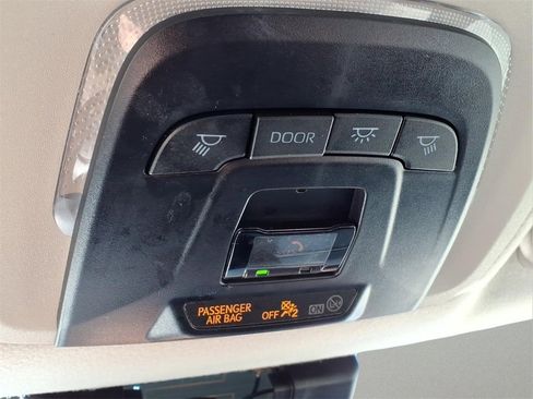 Used 2024 Toyota Corolla LE image 22