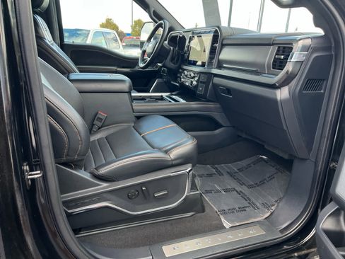 Certified 2024 Ford F250 Platinum image 19