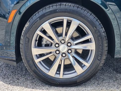 Used 2025 Cadillac XT6 Premium Luxury w/ LPO, Floor Liner Package FWD image 10
