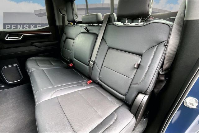 Certified 2025 GMC Sierra 1500 Denali w/ Denali Reserve Package AWD/4WD image 26