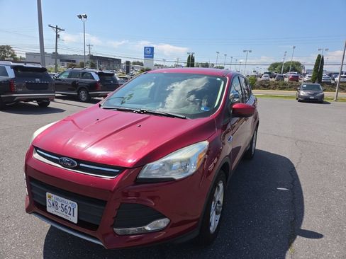 Used 2013 Ford Escape SE AWD/4WD image 9