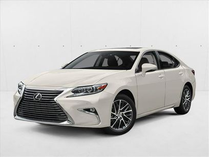Used 2017 Lexus ES 350 w/ Luxury Package