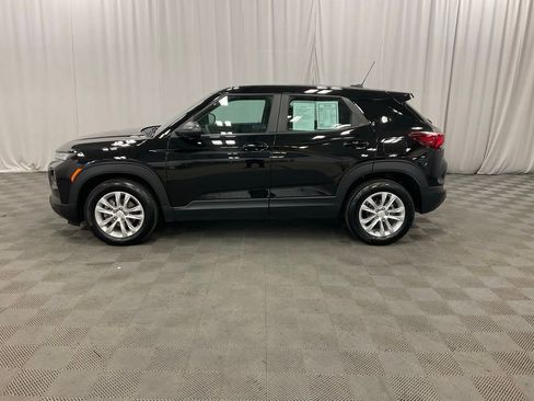 Used 2023 Chevrolet TrailBlazer LS image 12