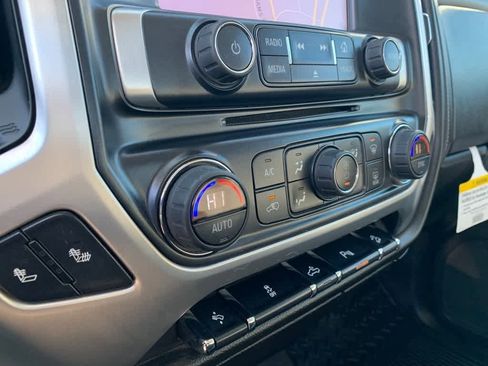 Used 2015 GMC Sierra 2500 SLE w/ SLE Preferred Package image 13