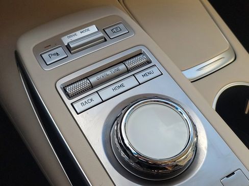 Used 2023 Genesis GV70 2.5T image 28