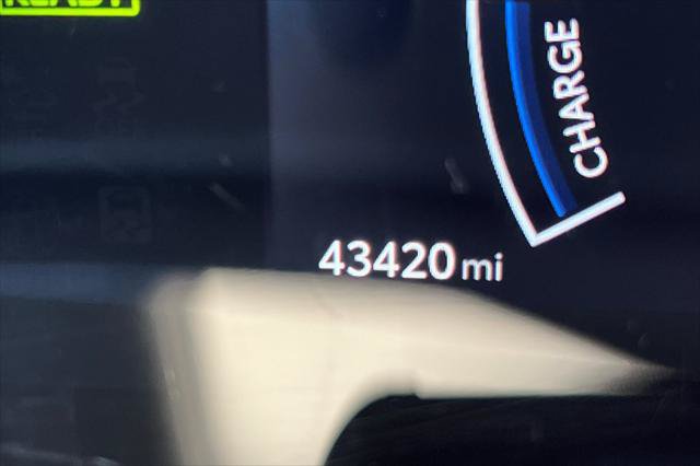 Certified 2025 Toyota Camry SE FWD image 28
