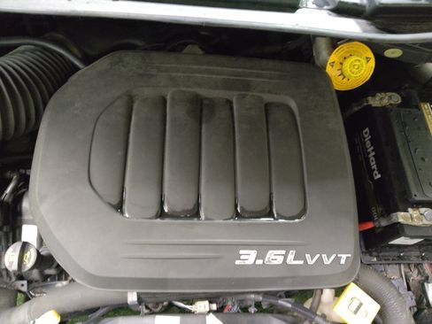 Used 2016 Dodge Grand Caravan SE w/ Quick Order Package 29E SE FWD image 30