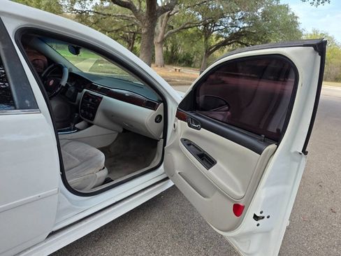 Used 2011 Chevrolet Impala LS Fleet 4dr Sedan w/1FL image 15