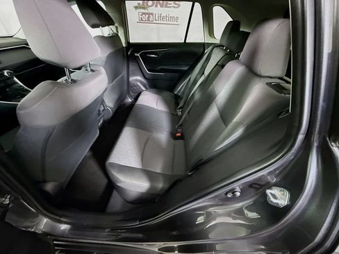 Certified 2023 Toyota RAV4 XLE AWD/4WD image 27