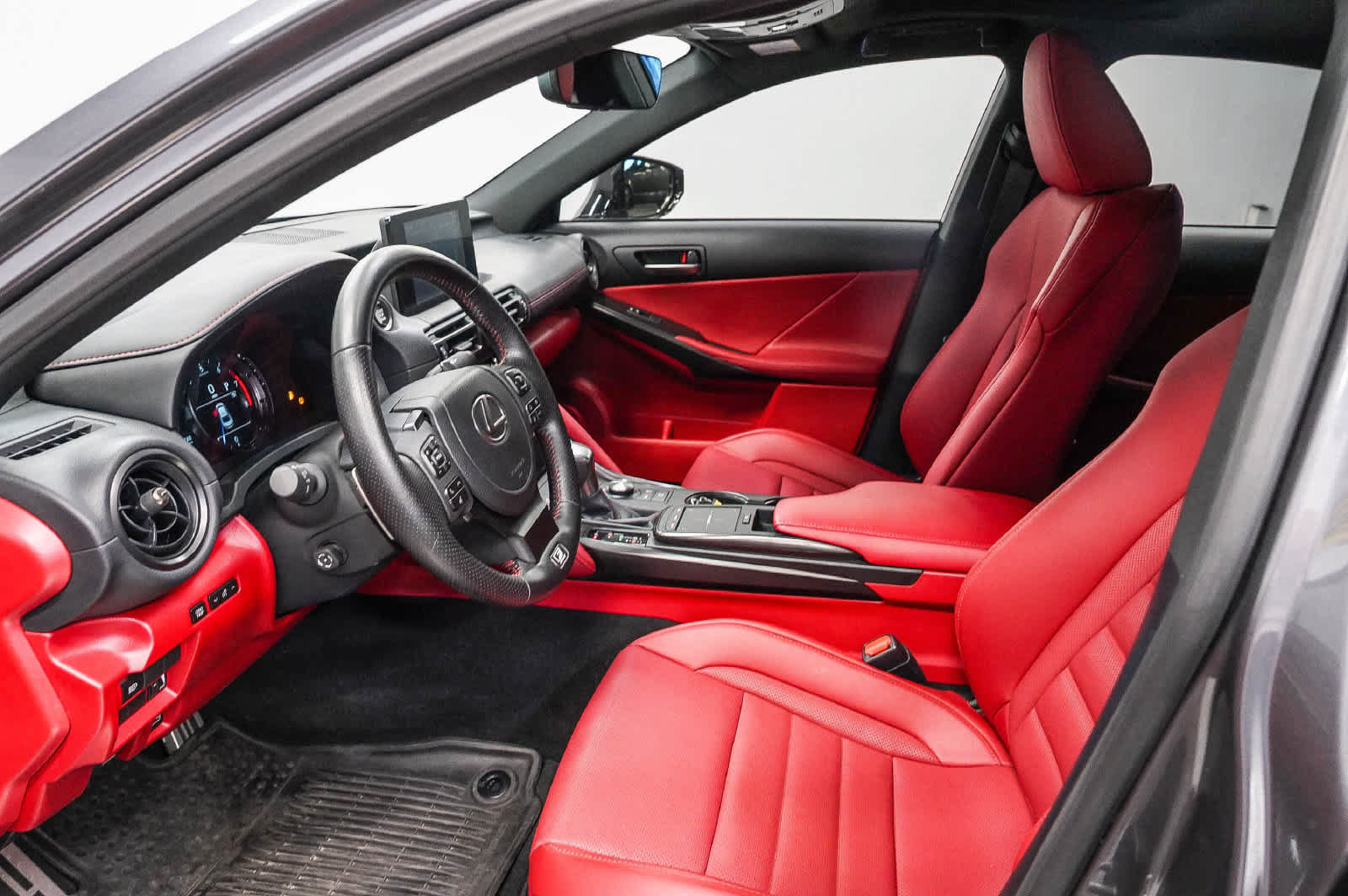 Used 2025 Lexus IS 350 F Sport w/ Accessory Package 2 RWD image 18