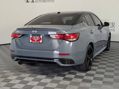 Used 2024 Nissan Sentra SR FWD image 2
