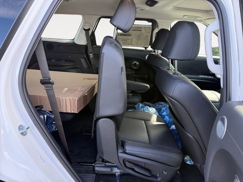 New 2026 Hyundai Palisade SEL Premium image 18