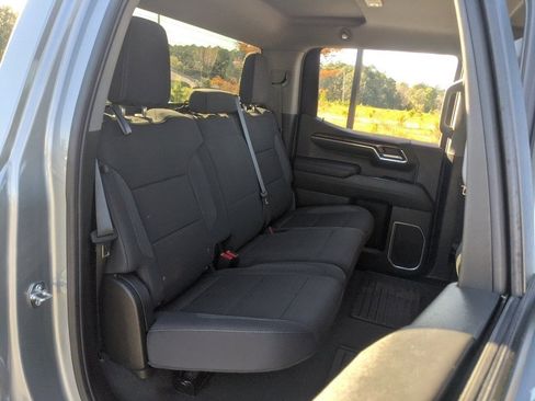 Used 2023 Chevrolet Silverado 1500 RST image 39