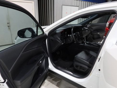 Used 2024 Lexus RX 350 Premium w/ Accessory Package (Z1) FWD image 18