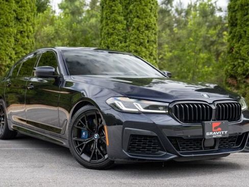 Used 2023 BMW 540i xDrive w/ M Sport Package AWD/4WD image 4
