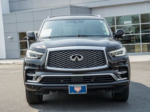 Used 2019 INFINITI QX80 Luxe w/ 22" Wheel Package image 2
