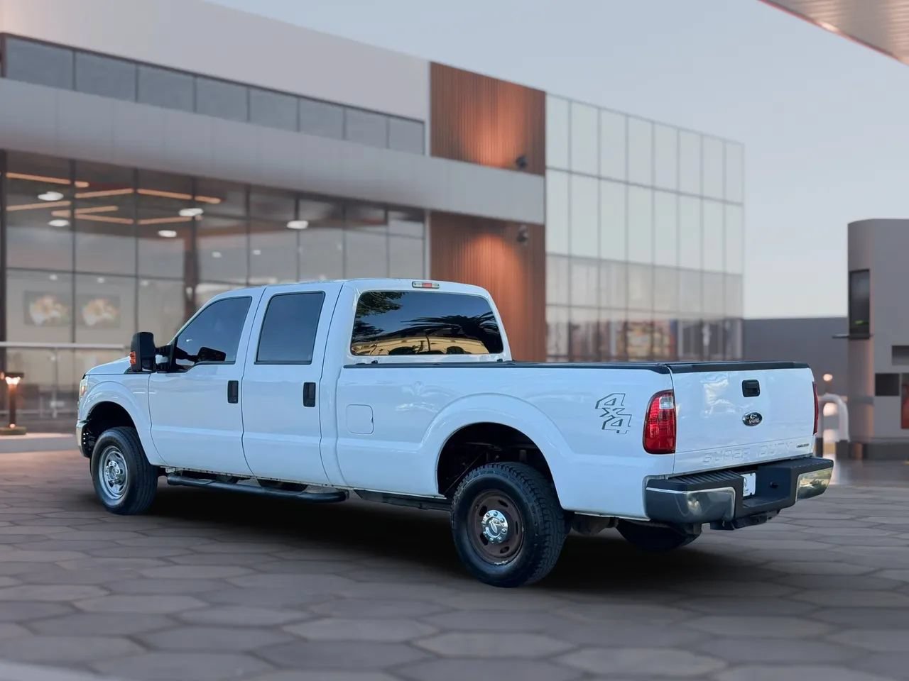 Used 2012 Ford F250 XL w/ PWR Equipment Group AWD/4WD image 4