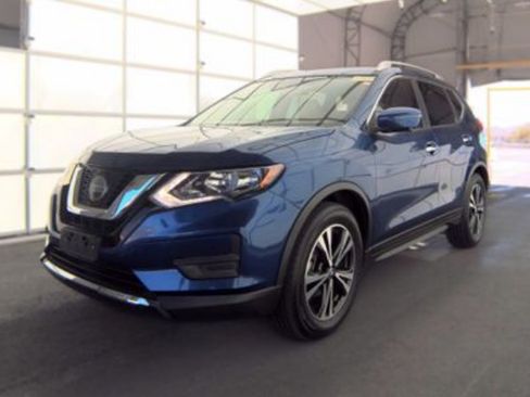 Used 2020 Nissan Rogue SV w/ Premium Package FWD image 1