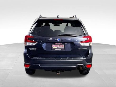 Used 2019 Subaru Forester Premium w/ Popular Package #1 AWD/4WD image 8