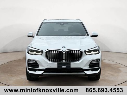 Used 2021 BMW X5 xDrive40i w/ Premium Package image 9