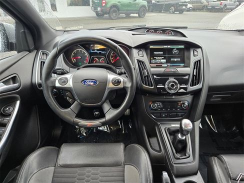 Used 2014 Ford Focus ST w/ Equipment Group 201A image 11