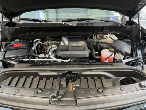 Used 2025 Chevrolet Silverado 1500 RST w/ Convenience Package II image 39