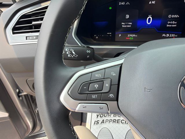Certified 2023 Volkswagen Tiguan SE AWD/4WD image 13