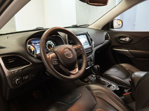 Used 2022 Jeep Cherokee Latitude Lux image 6