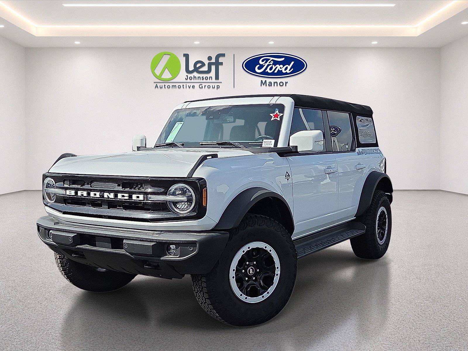 Used 2025 Ford Bronco Outer Banks w/ Sasquatch Package AWD/4WD image 3