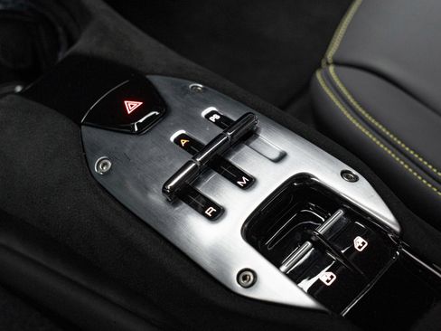 Used 2023 Ferrari 296 GTB RWD image 40