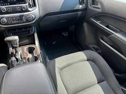 Used 2019 GMC Canyon SLE w/ Trailering Package AWD/4WD image 19
