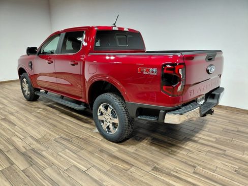 New 2025 Ford Ranger Lariat w/ FX4 Off-Road Package image 13