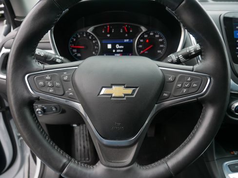 Used 2021 Chevrolet Equinox Premier image 26