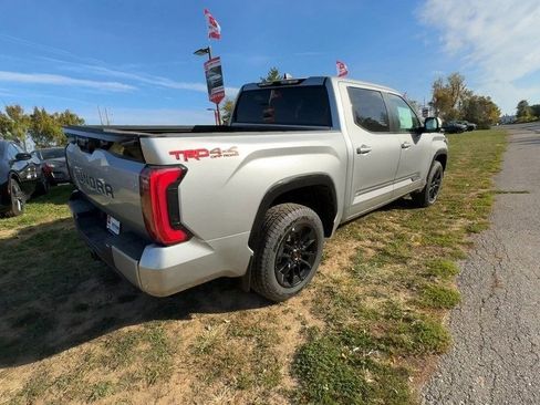 New 2025 Toyota Tundra Platinum image 8