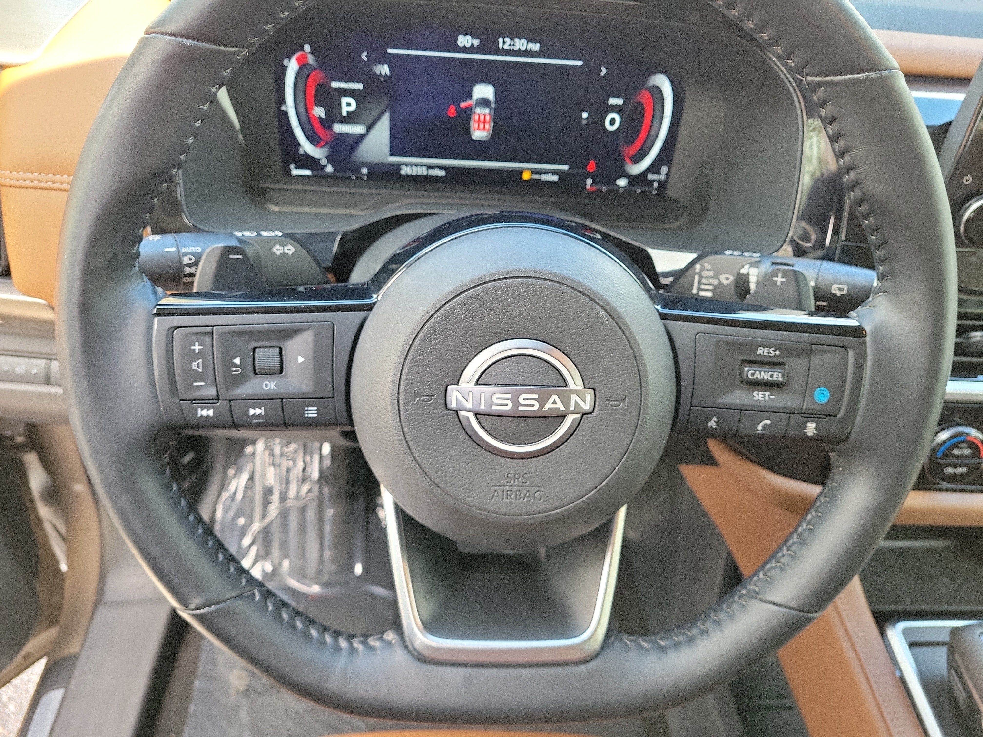 Certified 2025 Nissan Pathfinder Platinum w/ Cargo Package FWD image 22