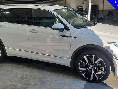 Used 2022 Volkswagen Tiguan SEL R-Line