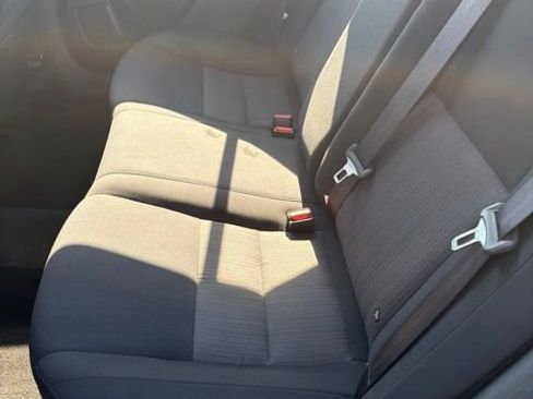 Used 2024 Nissan Sentra SV FWD image 9