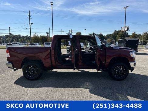 Used 2019 RAM 1500 Big Horn image 30