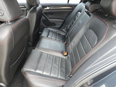 Used 2017 Volkswagen GTI SE image 14